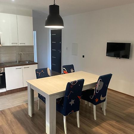 Apartmani Bm Biograd Na Moru Ngoại thất bức ảnh