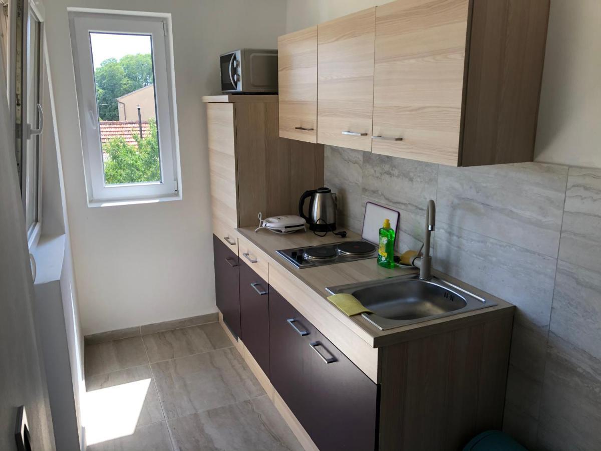 Apartmani Bm Biograd Na Moru Ngoại thất bức ảnh