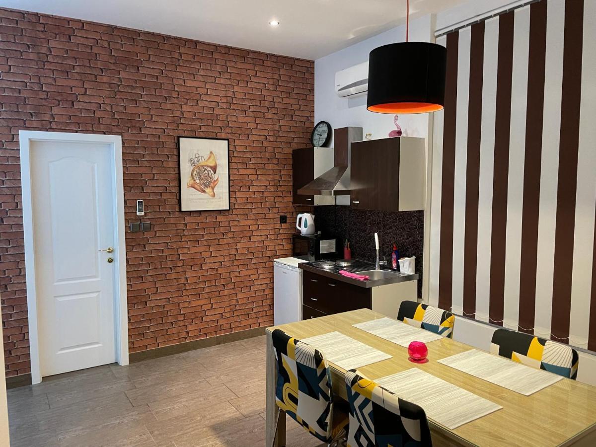 Apartmani Bm Biograd Na Moru Ngoại thất bức ảnh