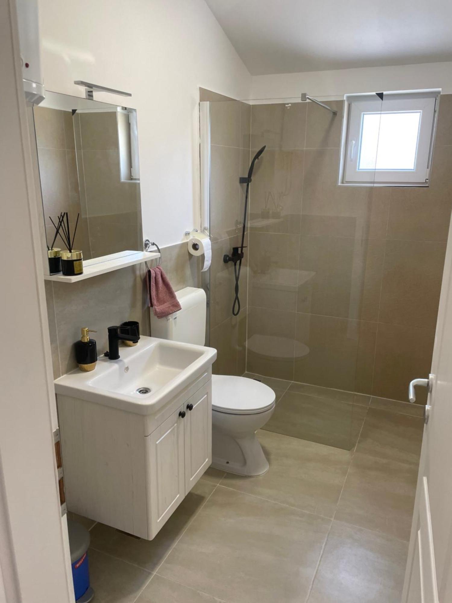 Apartmani Bm Biograd Na Moru Ngoại thất bức ảnh